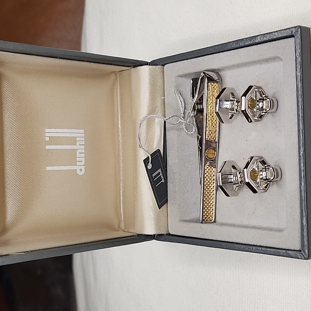 Dunhill Rare cufflinks set Authentic